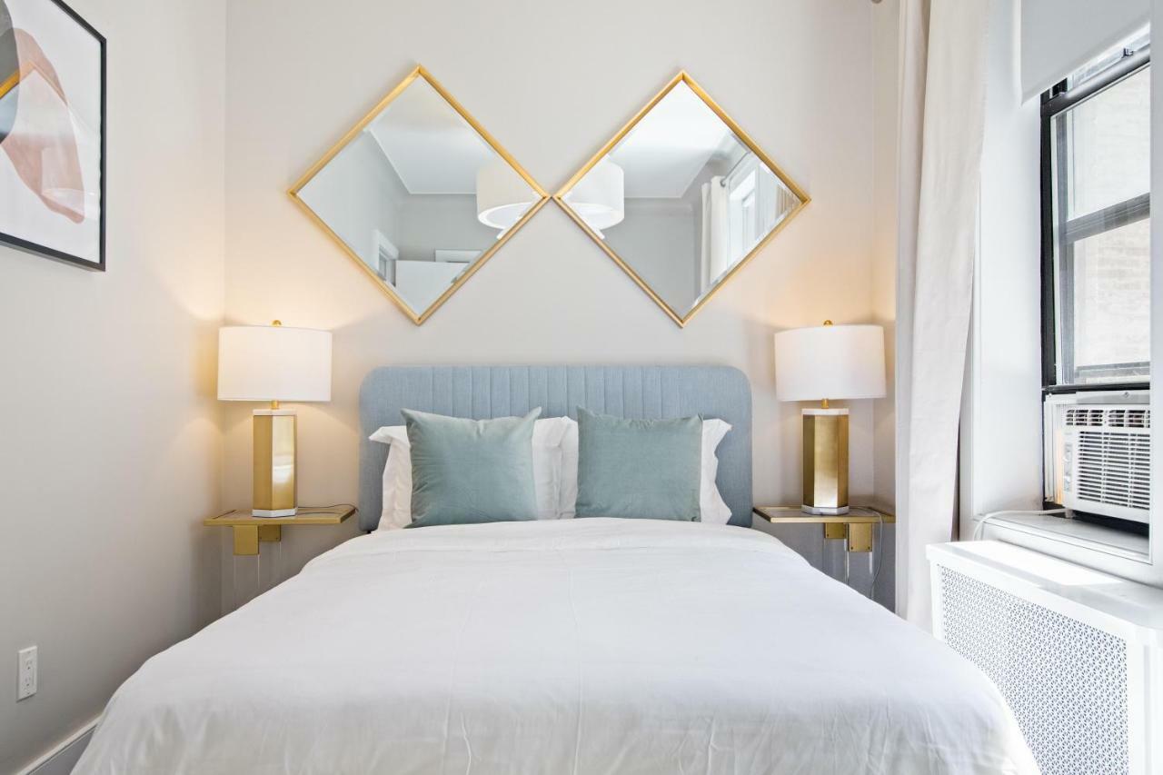 Fifth Avenue Ultra Luxurious Two Bedroom - Domenico Vacca Building 5D Нью-Йорк Екстер'єр фото